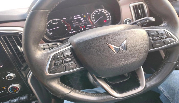 2022 Mahindra SCORPIO-N Z8 L DIESEL AT 2WD 6 STR, Diesel, Automatic, 1,00,177 km, interior