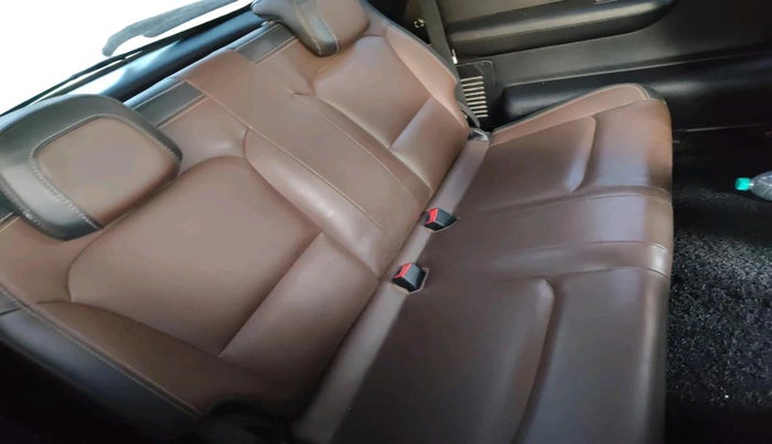 2022 Mahindra SCORPIO-N Z8 L DIESEL AT 2WD 6 STR, Diesel, Automatic, 1,00,177 km, interior