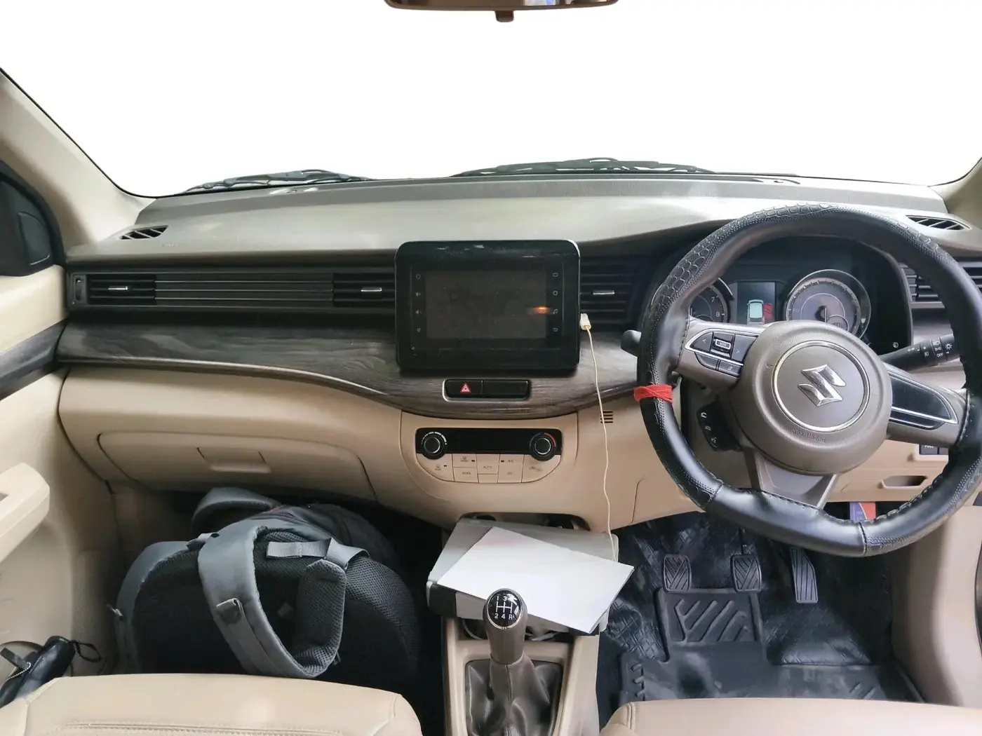 2024 Maruti Ertiga ZXI (O) CNG, CNG, Manual, 19,073 km, interior