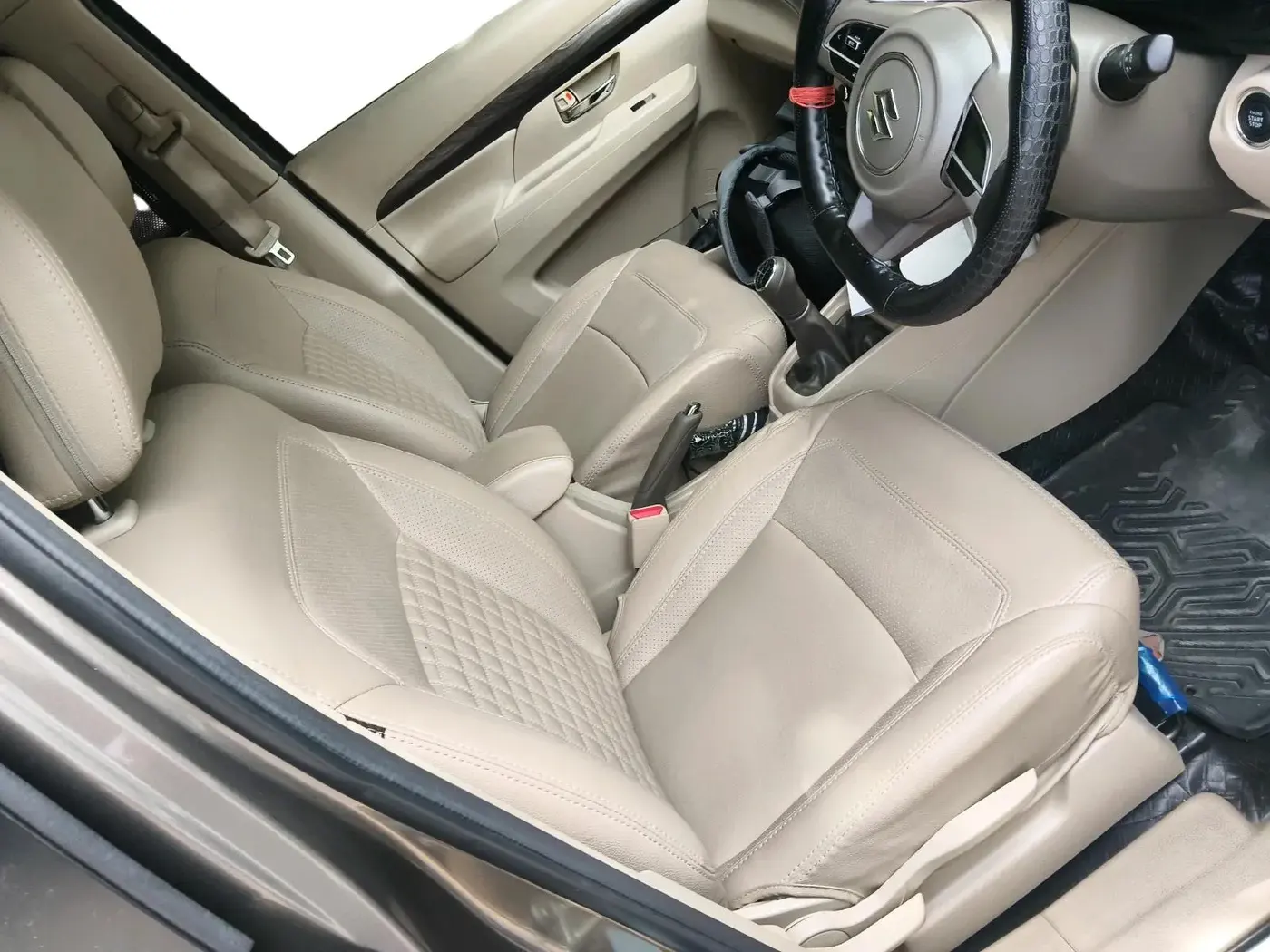 2024 Maruti Ertiga ZXI (O) CNG, CNG, Manual, 19,073 km, interior