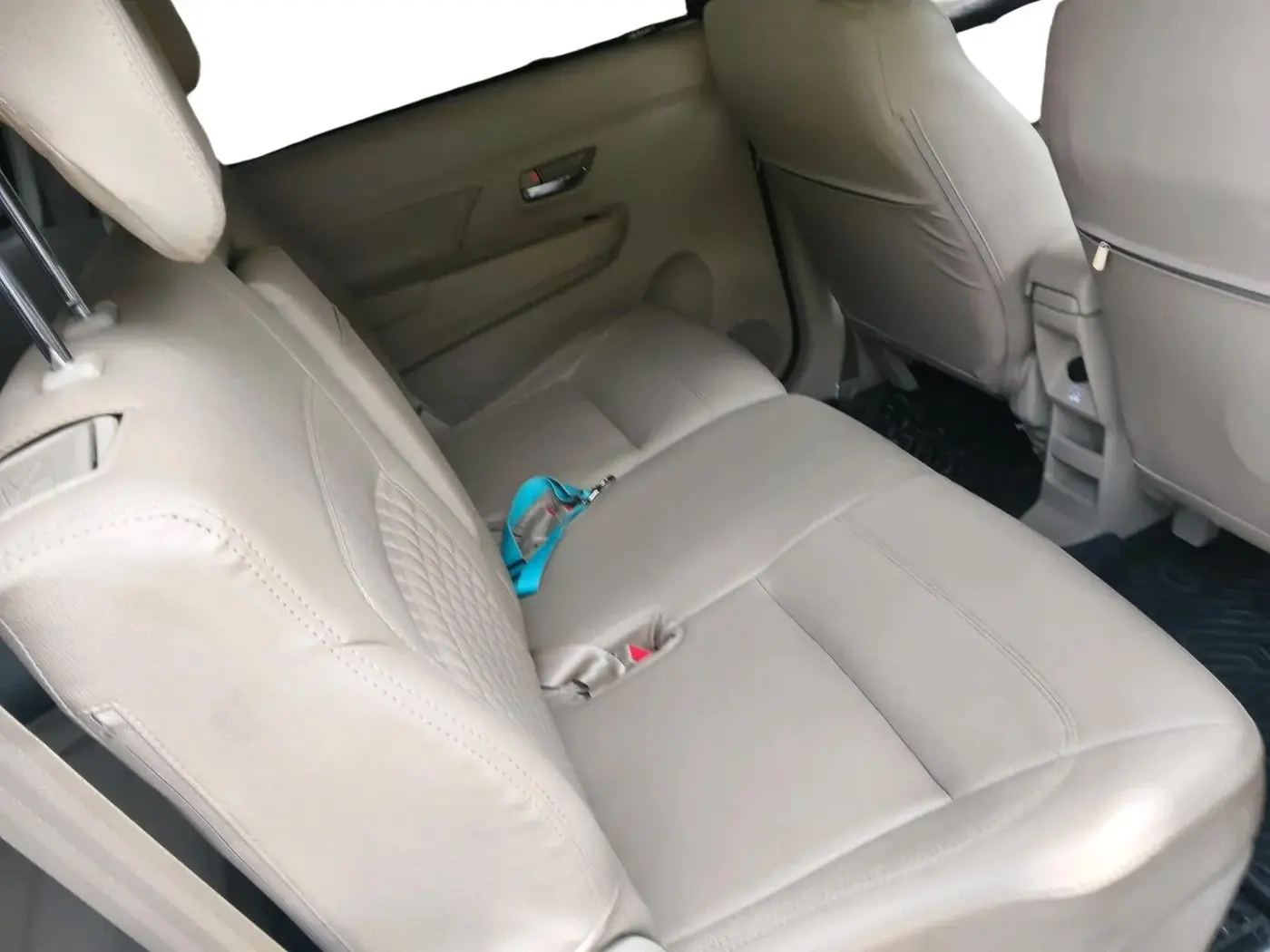 2024 Maruti Ertiga ZXI (O) CNG, CNG, Manual, 19,073 km, interior