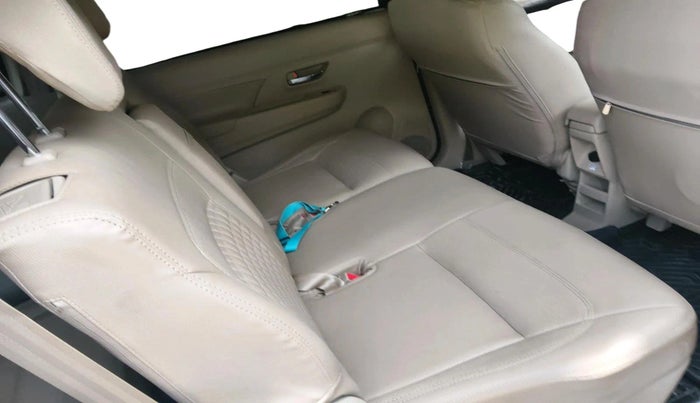 2024 Maruti Ertiga ZXI (O) CNG, CNG, Manual, 19,073 km, interior