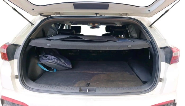 2016 Hyundai Creta SX 1.6 DIESEL, Diesel, Manual, 1,08,208 km, exterior