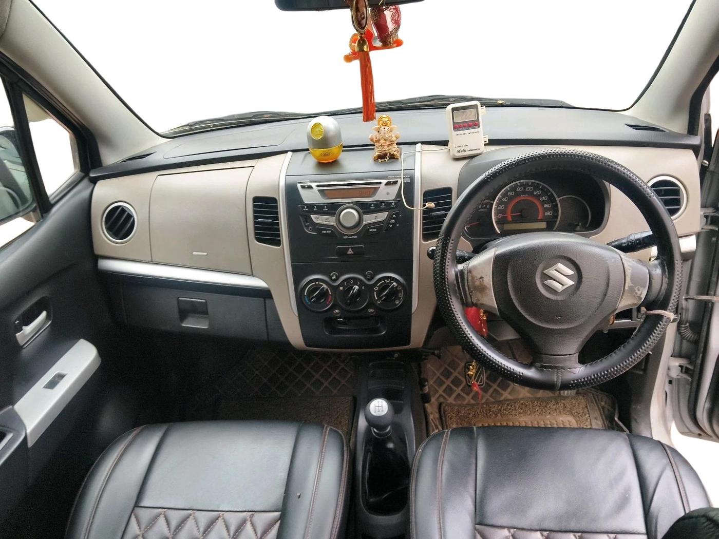 2015 Maruti Wagon R 1.0 VXI, CNG, Manual, 1,36,931 km, interior
