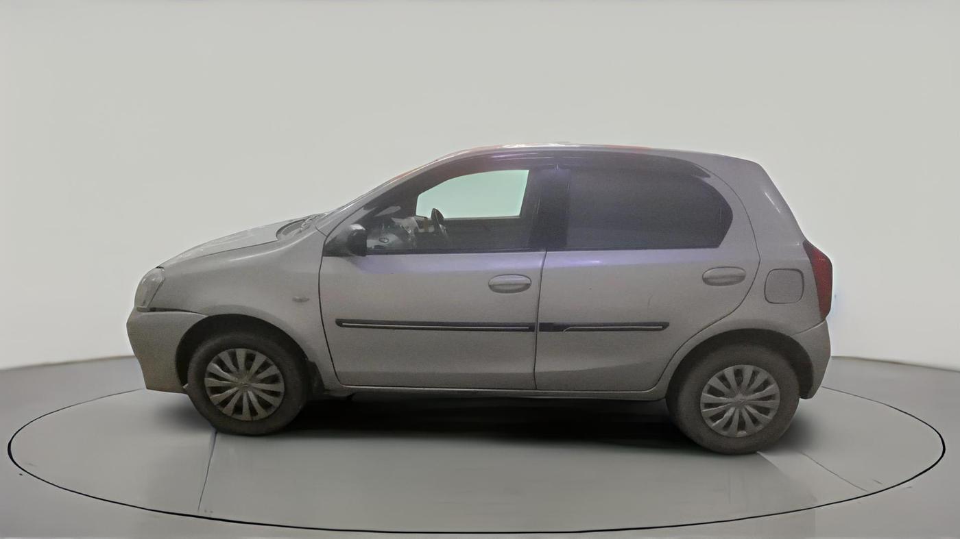 2011 Toyota Etios Liva G, Petrol, Manual, 1,13,869 km, exterior