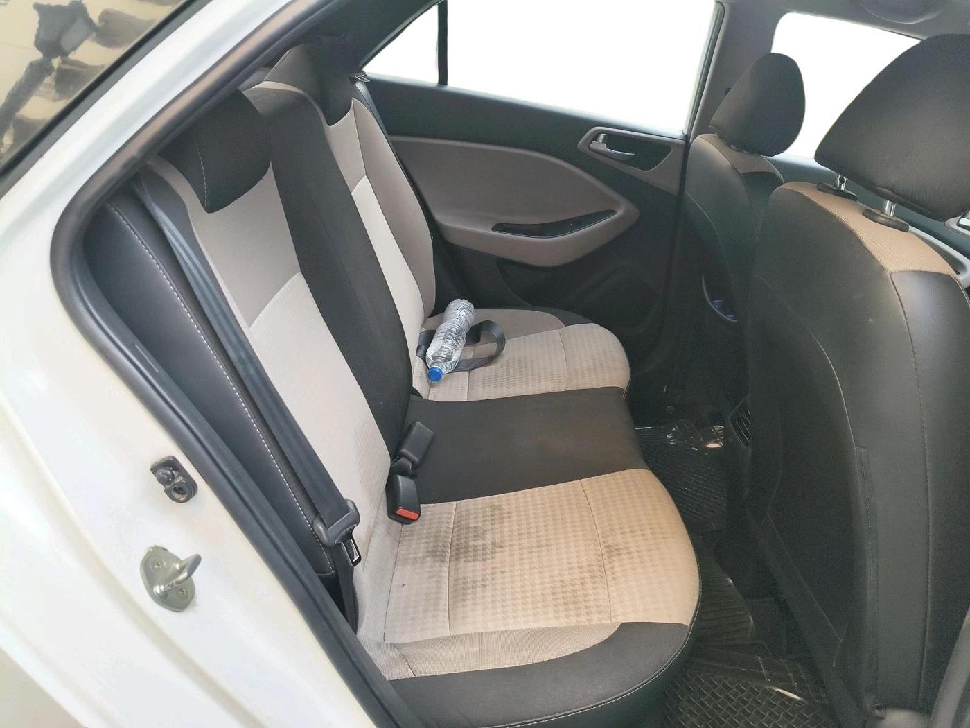 2018 Hyundai Elite i20 ASTA 1.2  CVT, Petrol, Automatic, 52,643 km, interior
