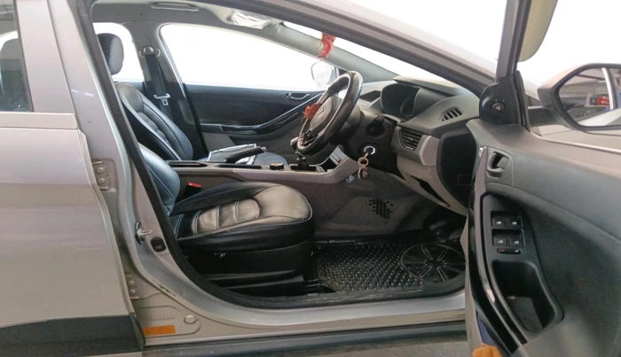 2017 Tata NEXON XM DIESEL, Diesel, Manual, 1,00,050 km, interior