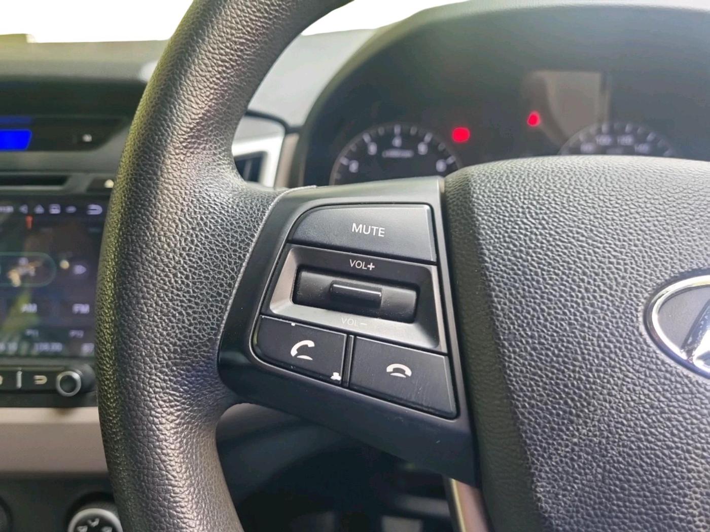 2018 Hyundai Creta E PLUS 1.6 PETROL, Petrol, Manual, 85,548 km, interior