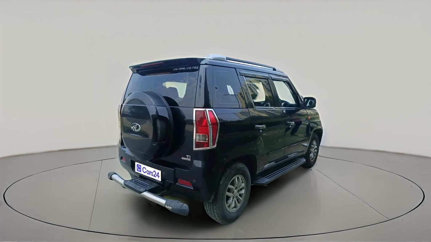 2016 Mahindra TUV300 T8 AMT, Diesel, Automatic, 50,096 km, exterior