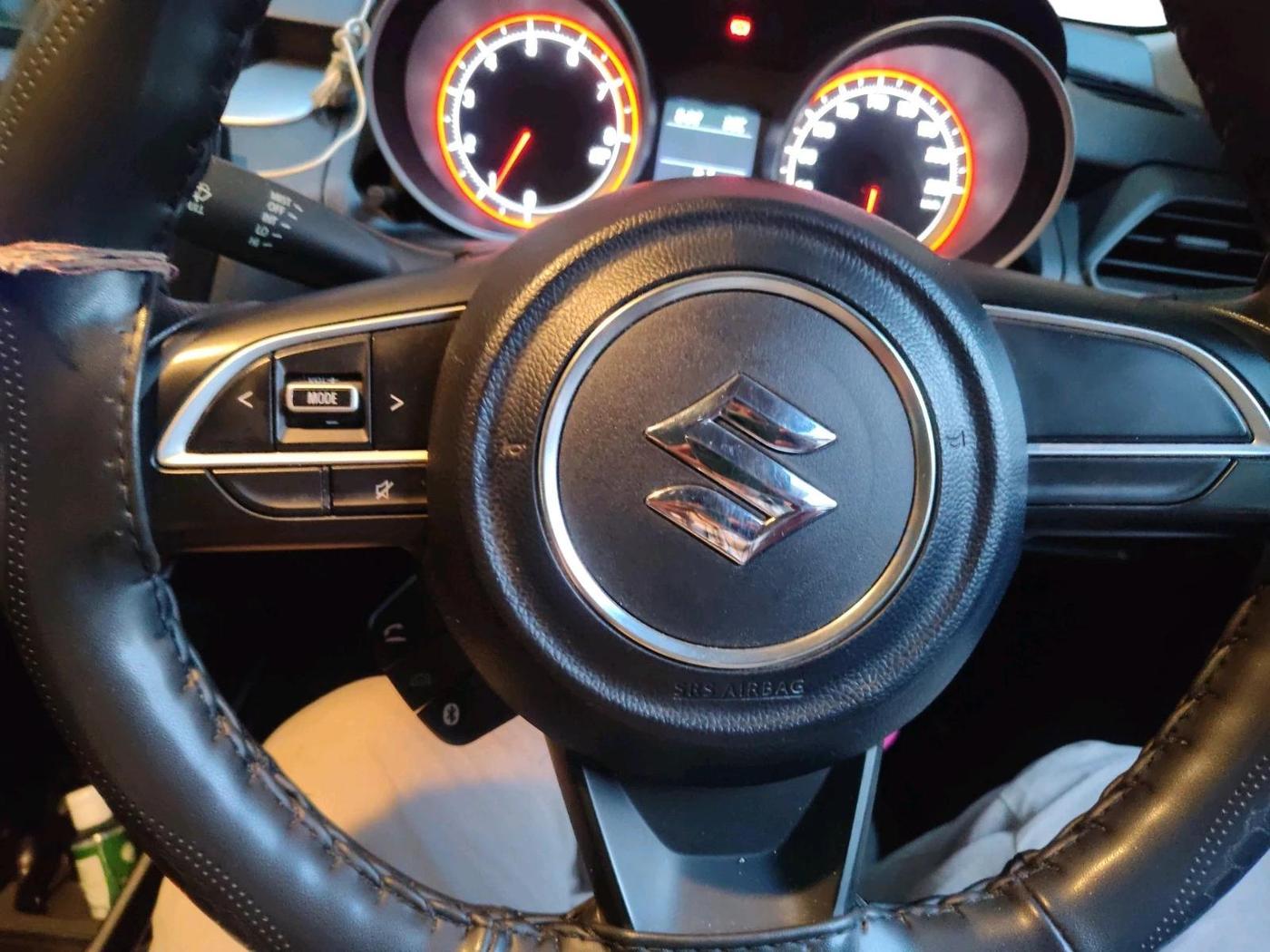 2023 Maruti Swift VXI AMT, Petrol, Automatic, 15,752 km, interior