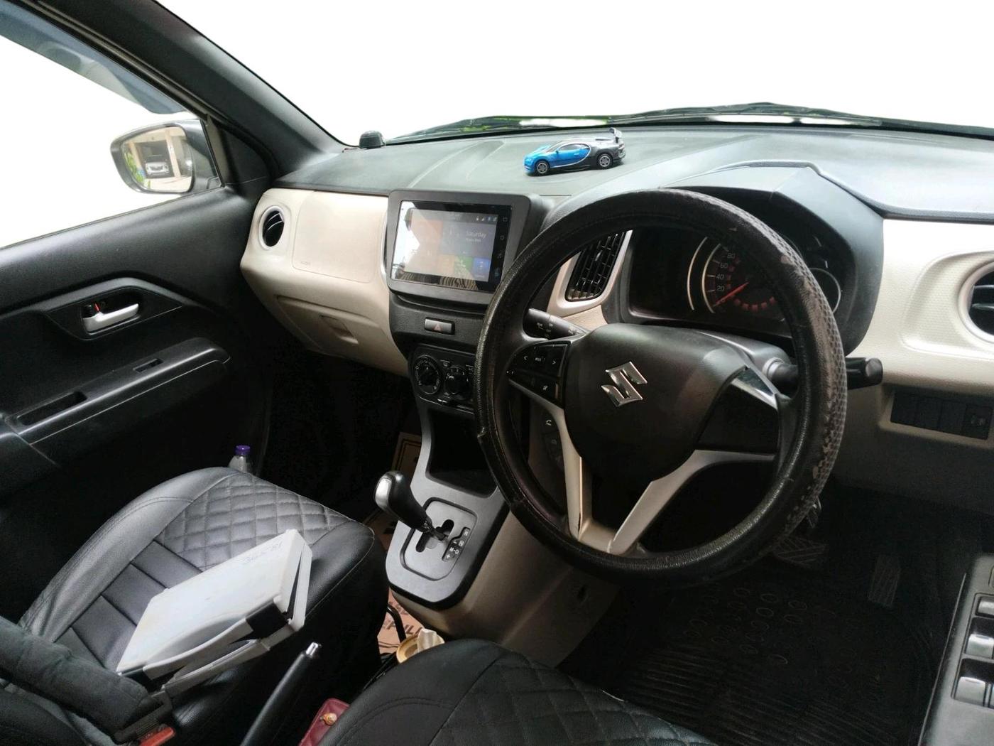 2019 Maruti New Wagon-R ZXI 1.2 AMT, Petrol, Automatic, 1,45,281 km, interior