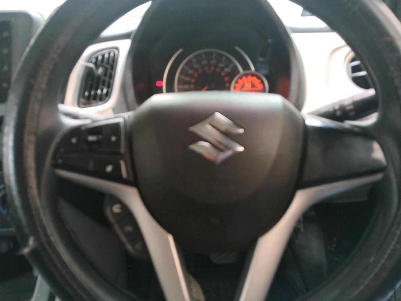 2019 Maruti New Wagon-R ZXI 1.2 AMT, Petrol, Automatic, 1,45,281 km, interior