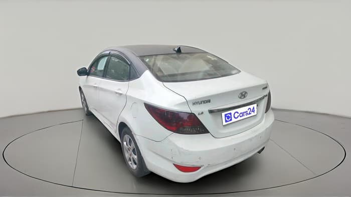 2013 Hyundai Verna FLUIDIC 1.6 VTVT EX, Petrol, Manual, 1,68,874 km, exterior