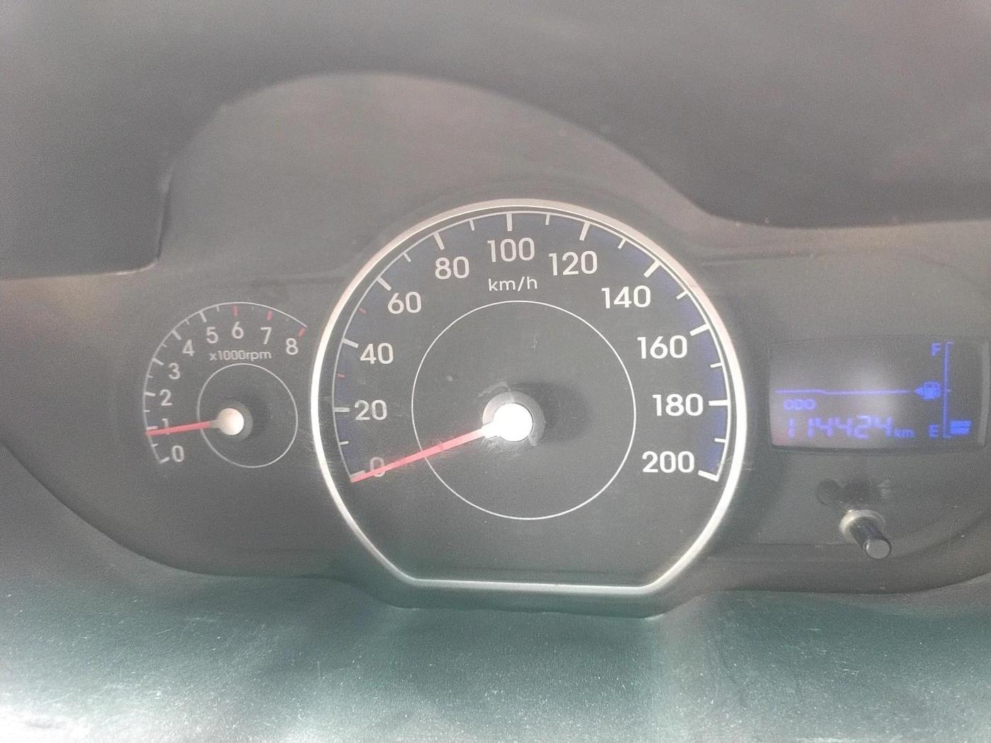 2012 Hyundai i10 ERA 1.1, CNG, Manual, 1,14,424 km, interior