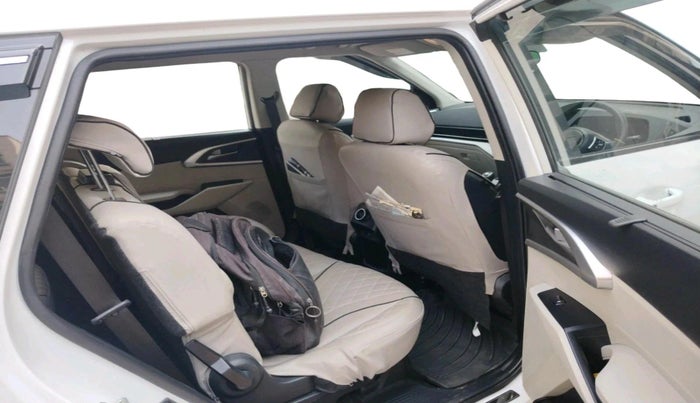 2024 KIA CARENS Prestige (O) 1.5 Petrol 7 STR, Petrol, Manual, 18,049 km, interior