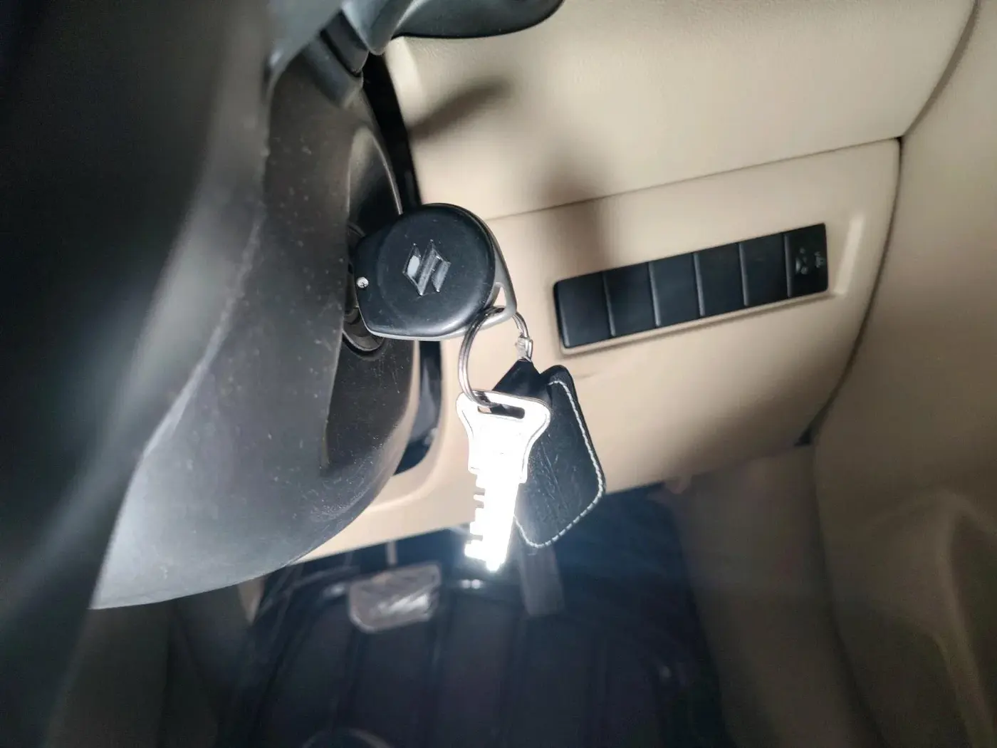 2017 Maruti Dzire VXI AMT, Petrol, Automatic, 1,21,457 km, interior
