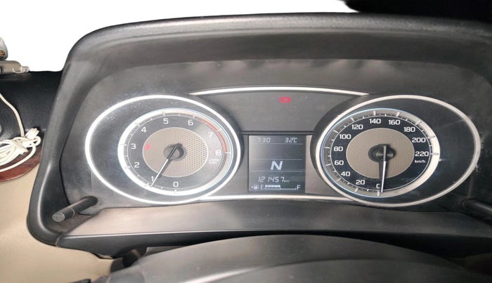 2017 Maruti Dzire VXI AMT, Petrol, Automatic, 1,21,457 km, interior
