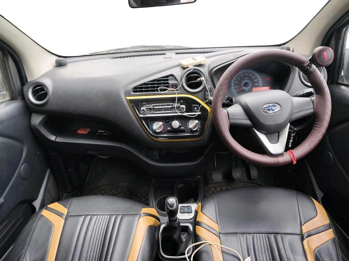 2018 Datsun Redi Go GOLD LIMITED EDITION, CNG, Manual, 62,177 km, interior