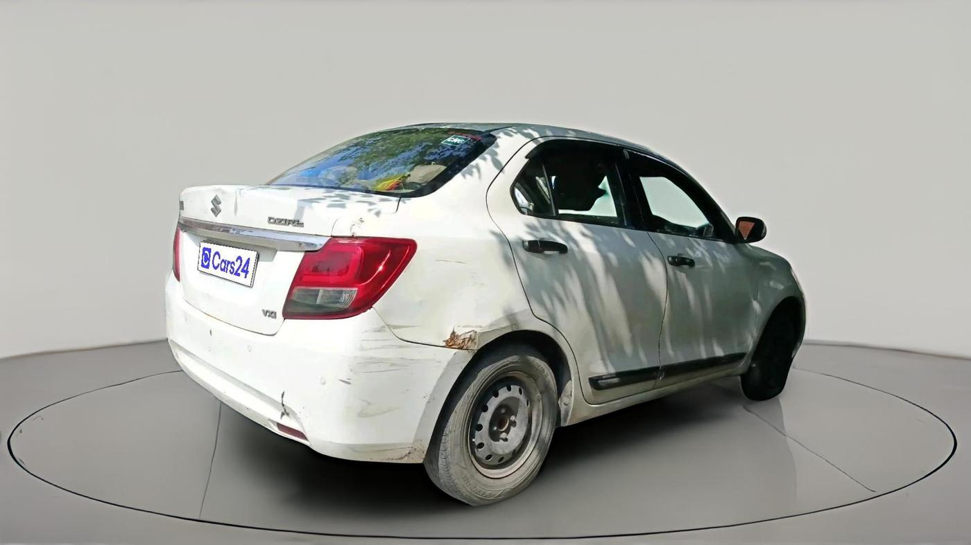 2018 Maruti Dzire VXI, CNG, Manual, 1,06,953 km, exterior