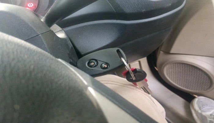 2014 Honda Amaze 1.2L I-VTEC S, Petrol, Manual, 96,448 km, interior