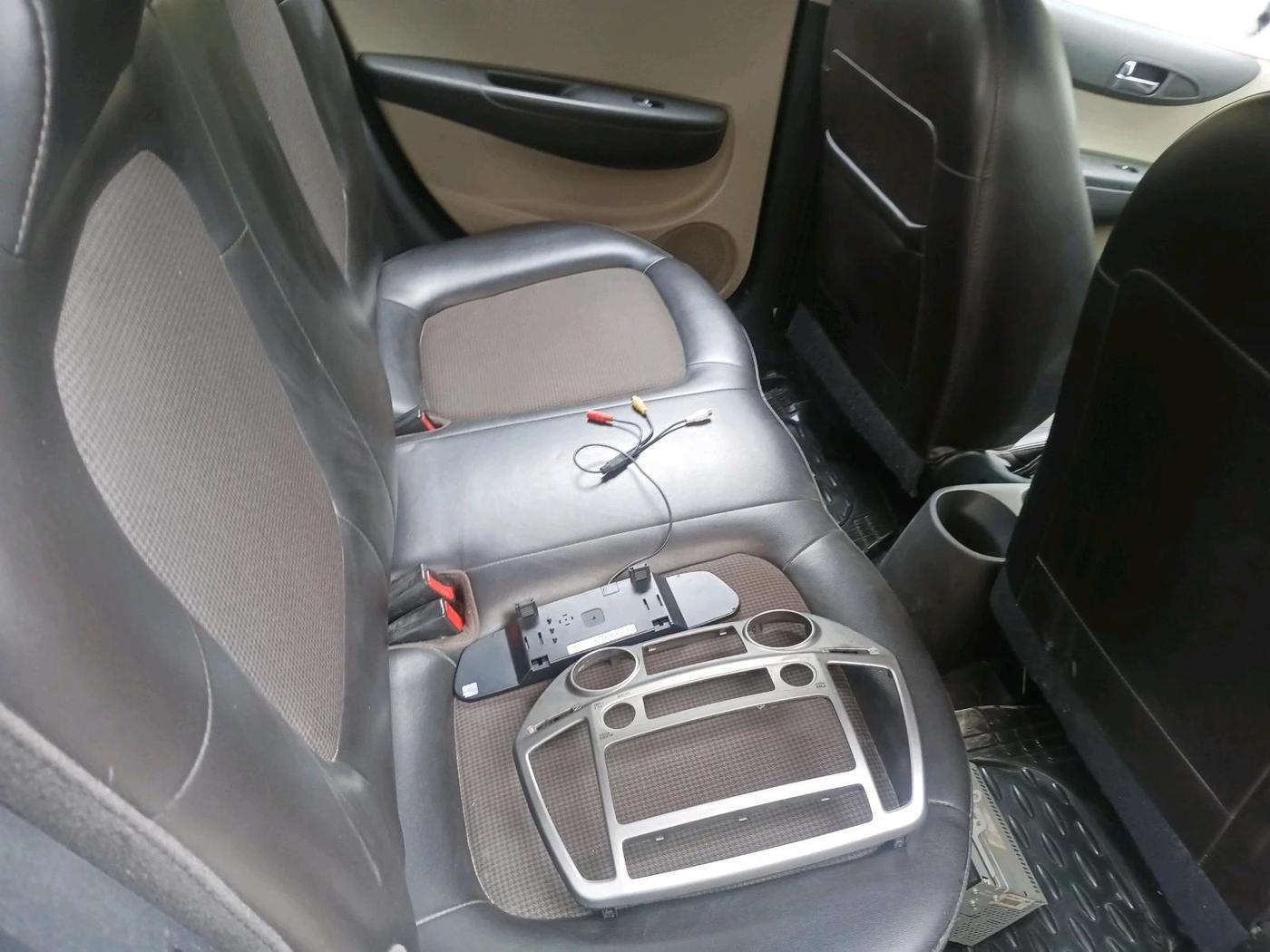 2013 Hyundai i20 MAGNA (O) 1.2, Petrol, Manual, 45,945 km, interior