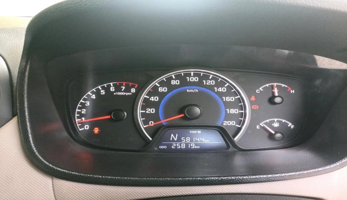 2018 Hyundai Grand i10 SPORTZ AT 1.2 KAPPA VTVT, Petrol, Automatic, 25,819 km, interior