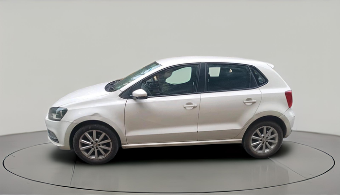 2017 Volkswagen Polo HIGHLINE PLUS 1.5 16 ALLOY, Diesel, Manual, 1,64,100 km, exterior