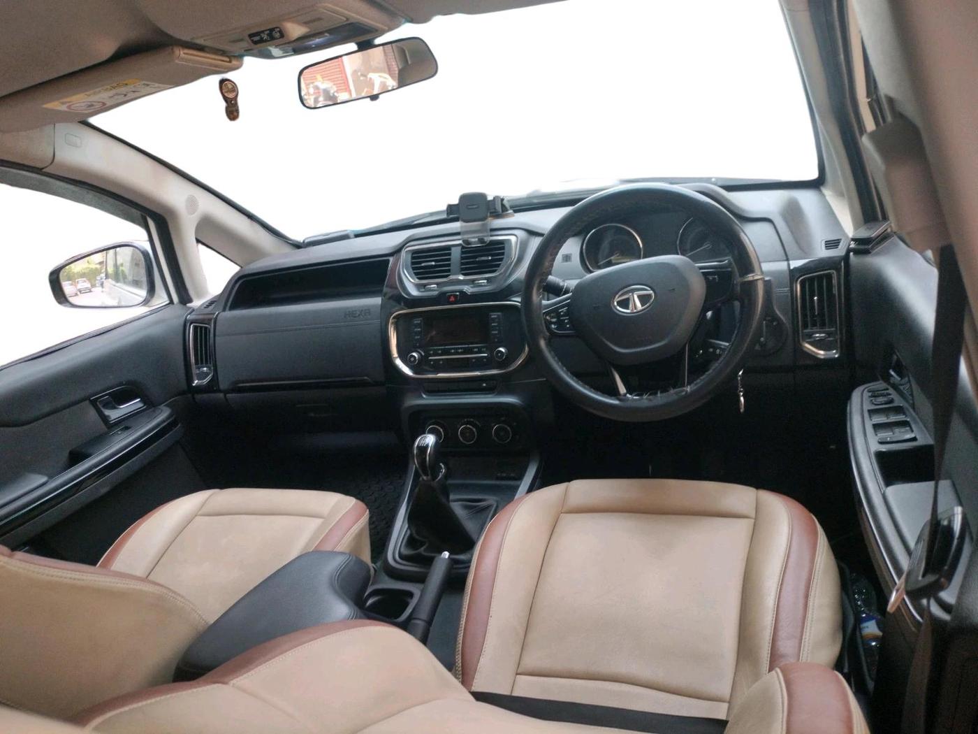 2017 Tata Hexa XE 4X2 7 STR, Diesel, Manual, 71,536 km, interior