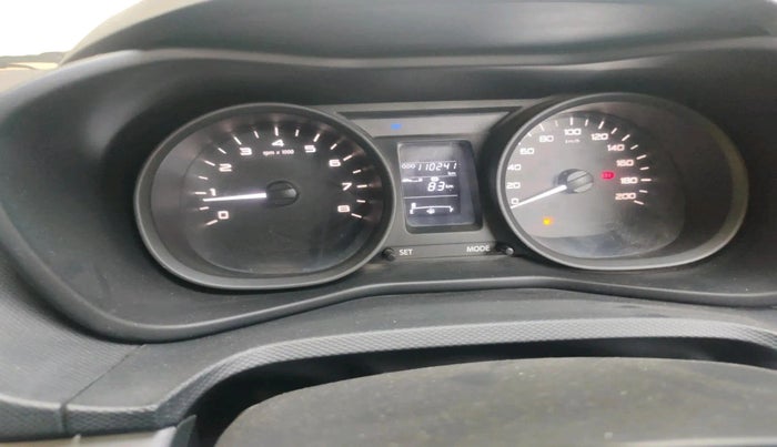 2018 Tata NEXON XM DIESEL, Diesel, Manual, 1,10,241 km, interior