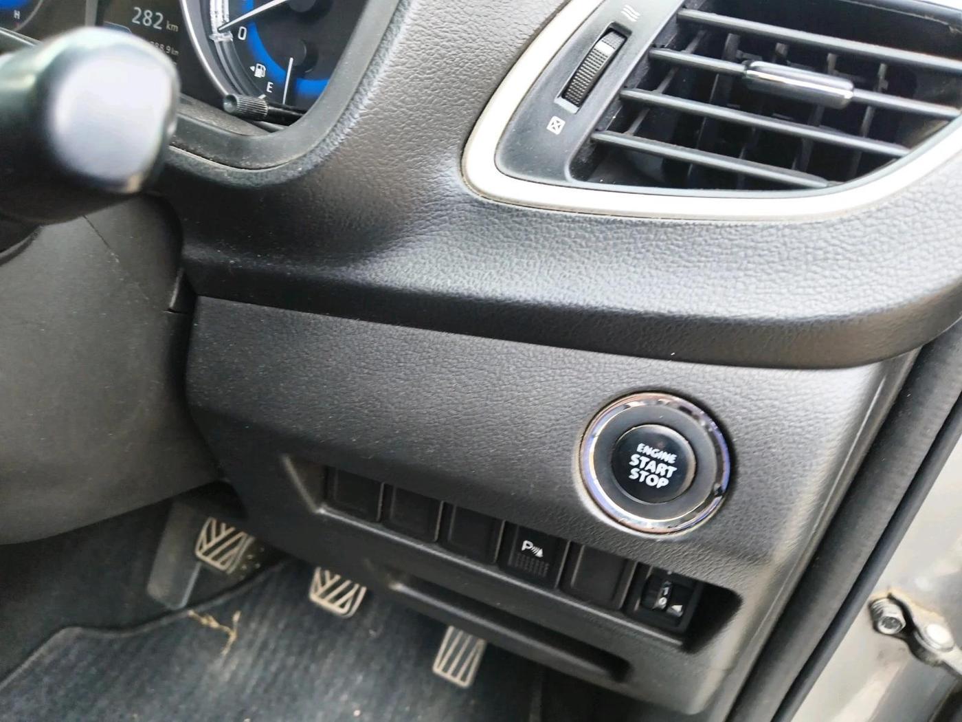 2017 Maruti Baleno ZETA DIESEL 1.3, Diesel, Manual, 57,700 km, interior