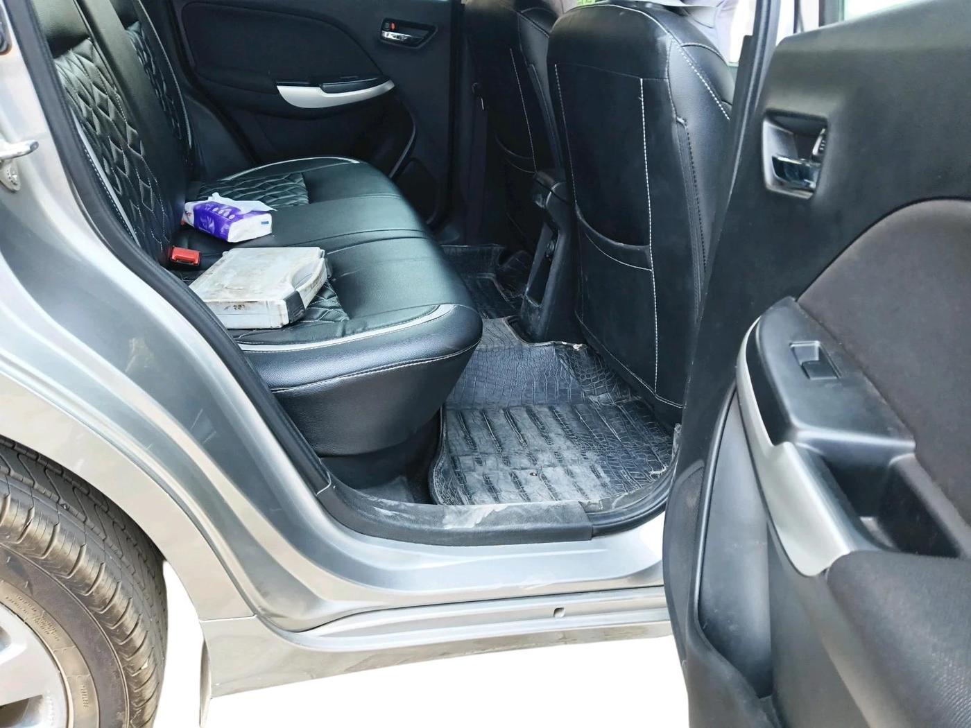 2017 Maruti Baleno ZETA DIESEL 1.3, Diesel, Manual, 57,700 km, interior