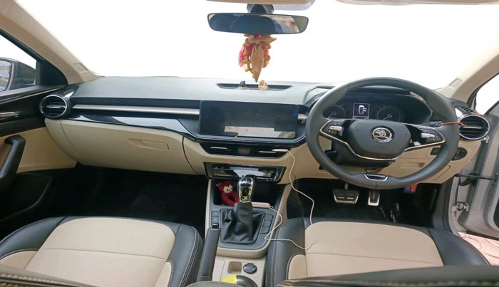 2025 Skoda SLAVIA Sportline 1.0L TSI AT, Petrol, Automatic, 6,387 km, interior