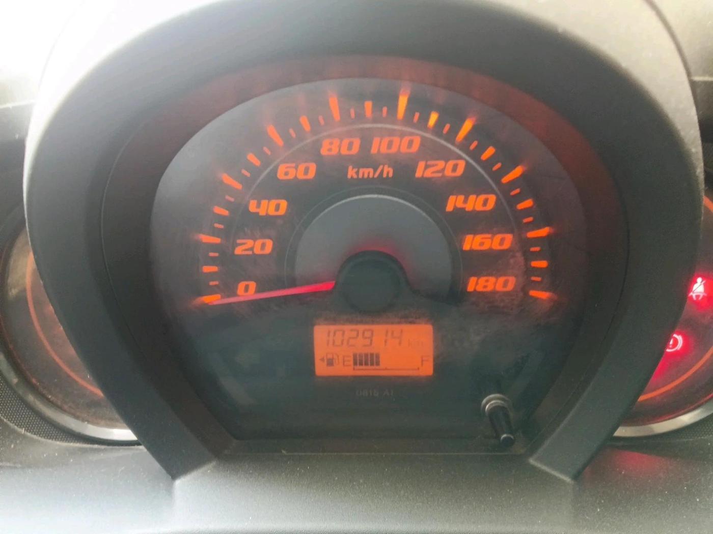 2014 Honda Amaze 1.2L I-VTEC S, Petrol, Manual, 1,02,914 km, interior