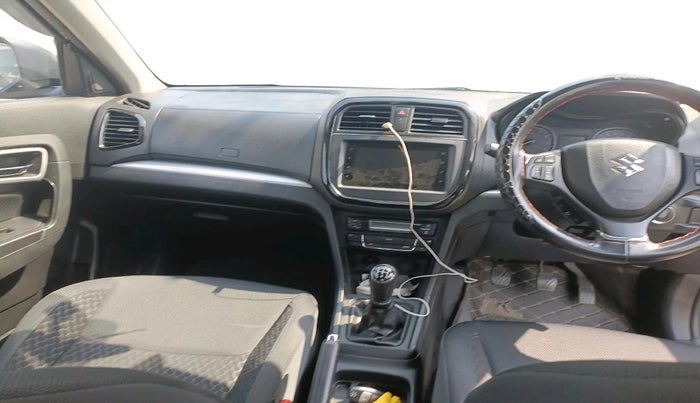 2021 Maruti Vitara Brezza ZXI, Petrol, Manual, 65,108 km, interior