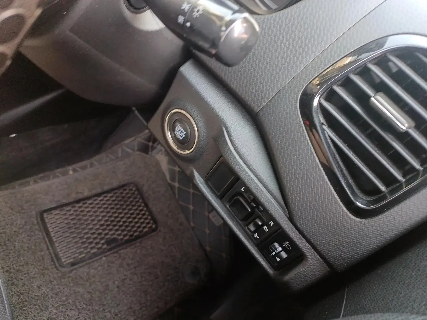 2021 Maruti Vitara Brezza ZXI, Petrol, Manual, 65,108 km, interior