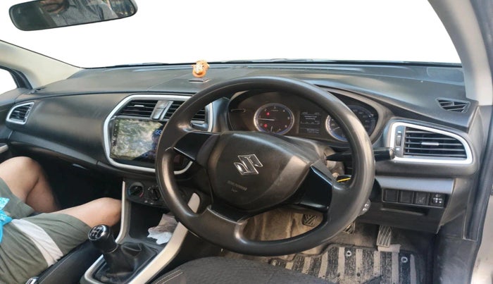 2016 Maruti S Cross SIGMA 1.3, Diesel, Manual, 1,38,764 km, interior