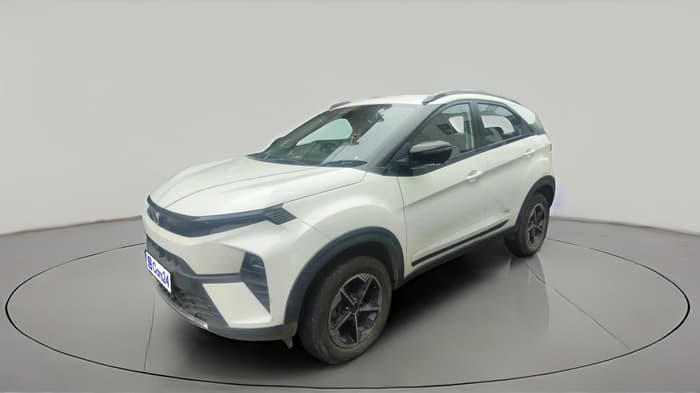 2025 Tata NEXON CREATIVE PLUS S 1.2 REVOTRON 6 AMT DT, Petrol, Automatic, 28,638 km, exterior