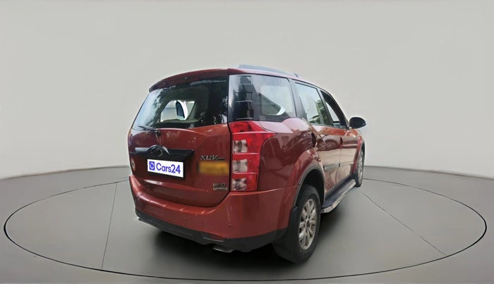 2018 Mahindra XUV500 W10 AT, Diesel, Automatic, 79,036 km, exterior