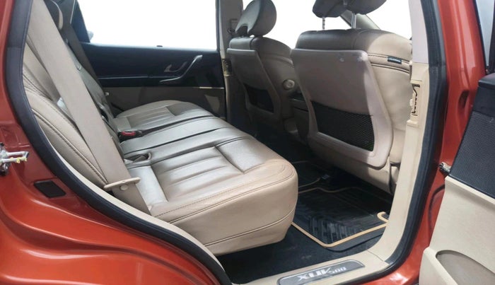 2018 Mahindra XUV500 W10 AT, Diesel, Automatic, 79,036 km, interior