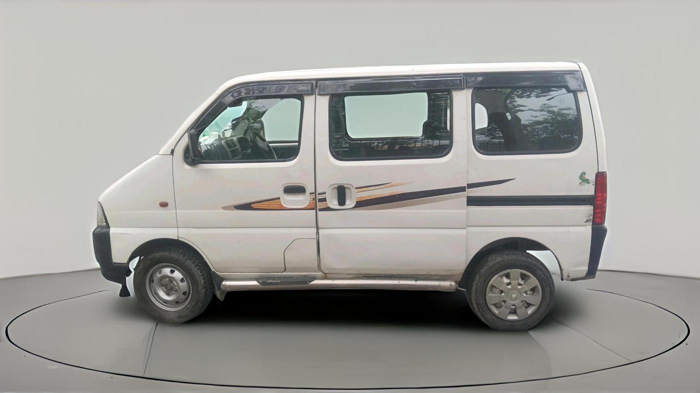 2018 Maruti Eeco 7 STR, Petrol, Manual, 1,99,844 km, exterior