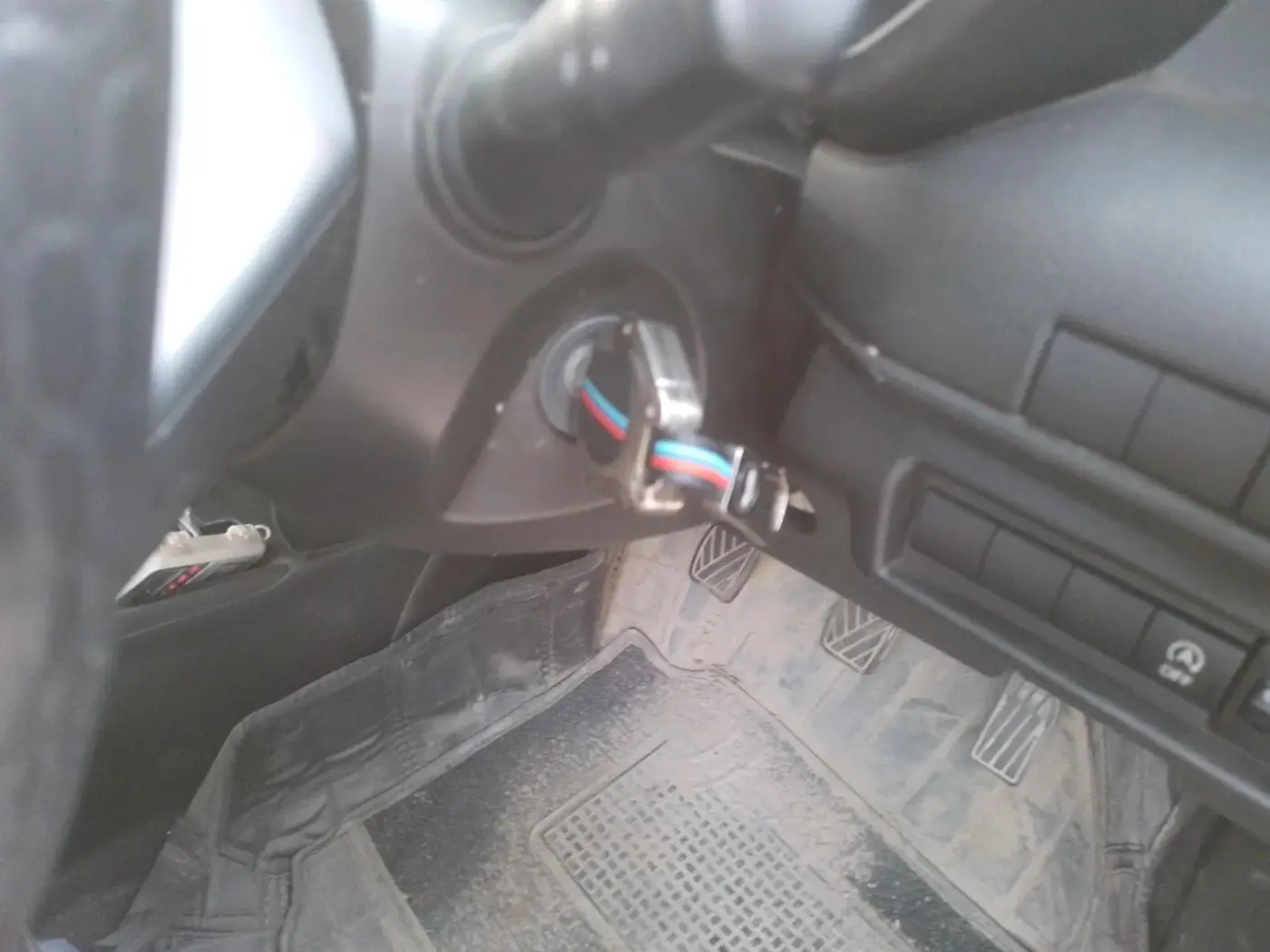 2024 Maruti Swift VXi, Petrol, Manual, 20,055 km, interior