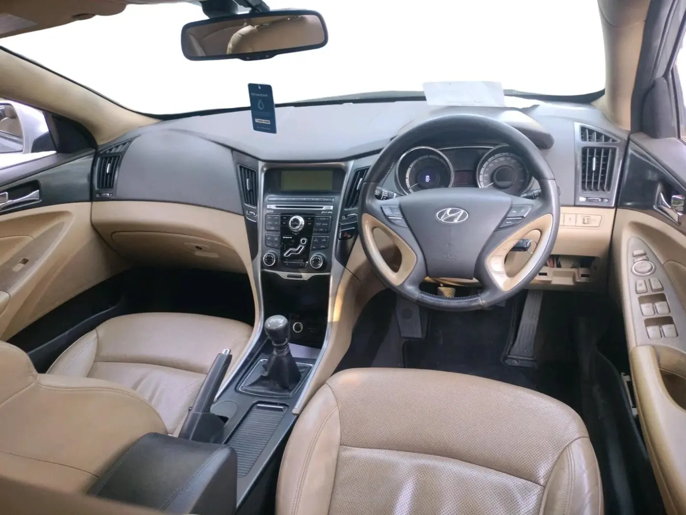 2014 Hyundai Sonata 2.4 GDI MT, Petrol, Manual, 85,649 km, interior