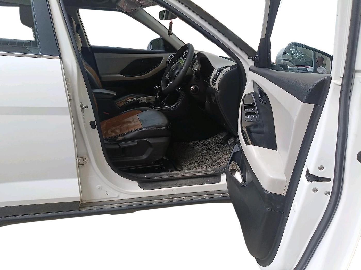 2022 Hyundai Creta E 1.5 DIESEL, Diesel, Manual, 41,340 km, interior
