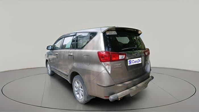 2017 Toyota Innova Crysta 2.4 GX 7 STR, Diesel, Manual, 30,309 km, exterior