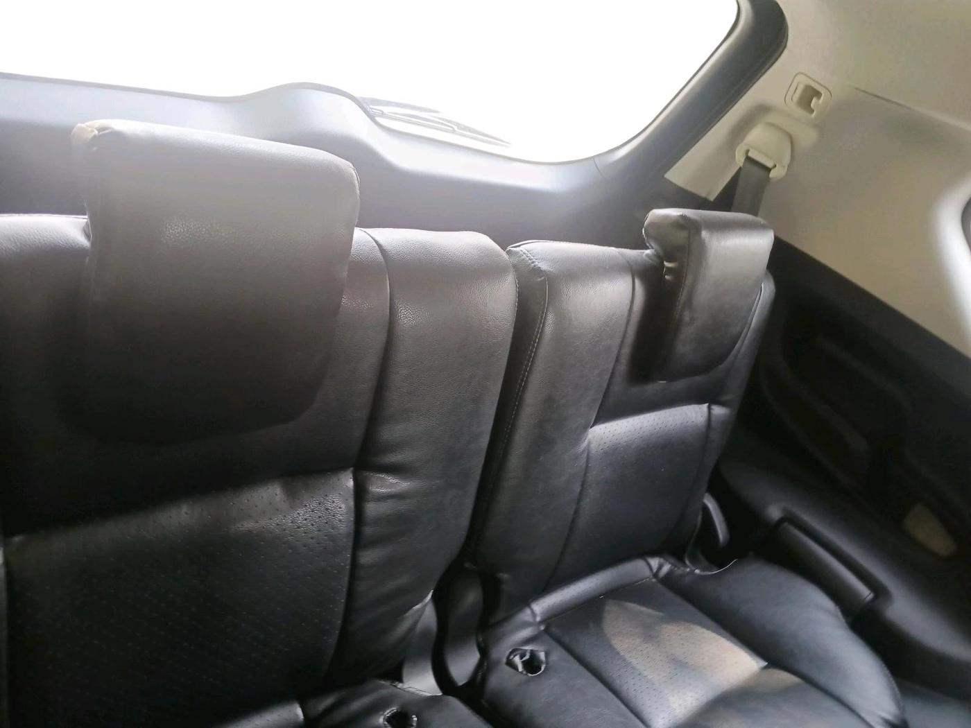 2017 Toyota Innova Crysta 2.4 GX 7 STR, Diesel, Manual, 30,309 km, interior