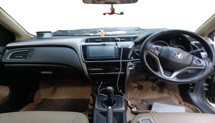 2022 Honda City 1.5L I-VTEC V MT 4TH GEN, Petrol, Manual, 14,550 km, interior