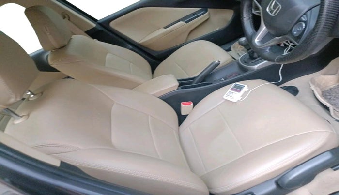 2022 Honda City 1.5L I-VTEC V MT 4TH GEN, Petrol, Manual, 14,550 km, interior