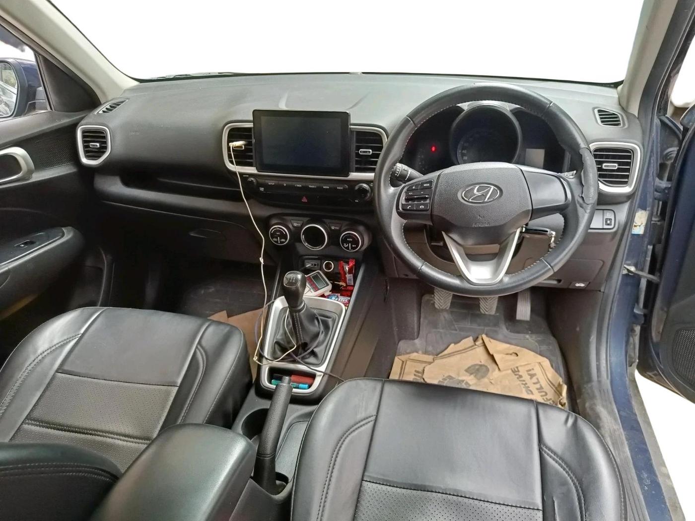 2021 Hyundai VENUE S+ 1.2, Petrol, Manual, 54,790 km, interior