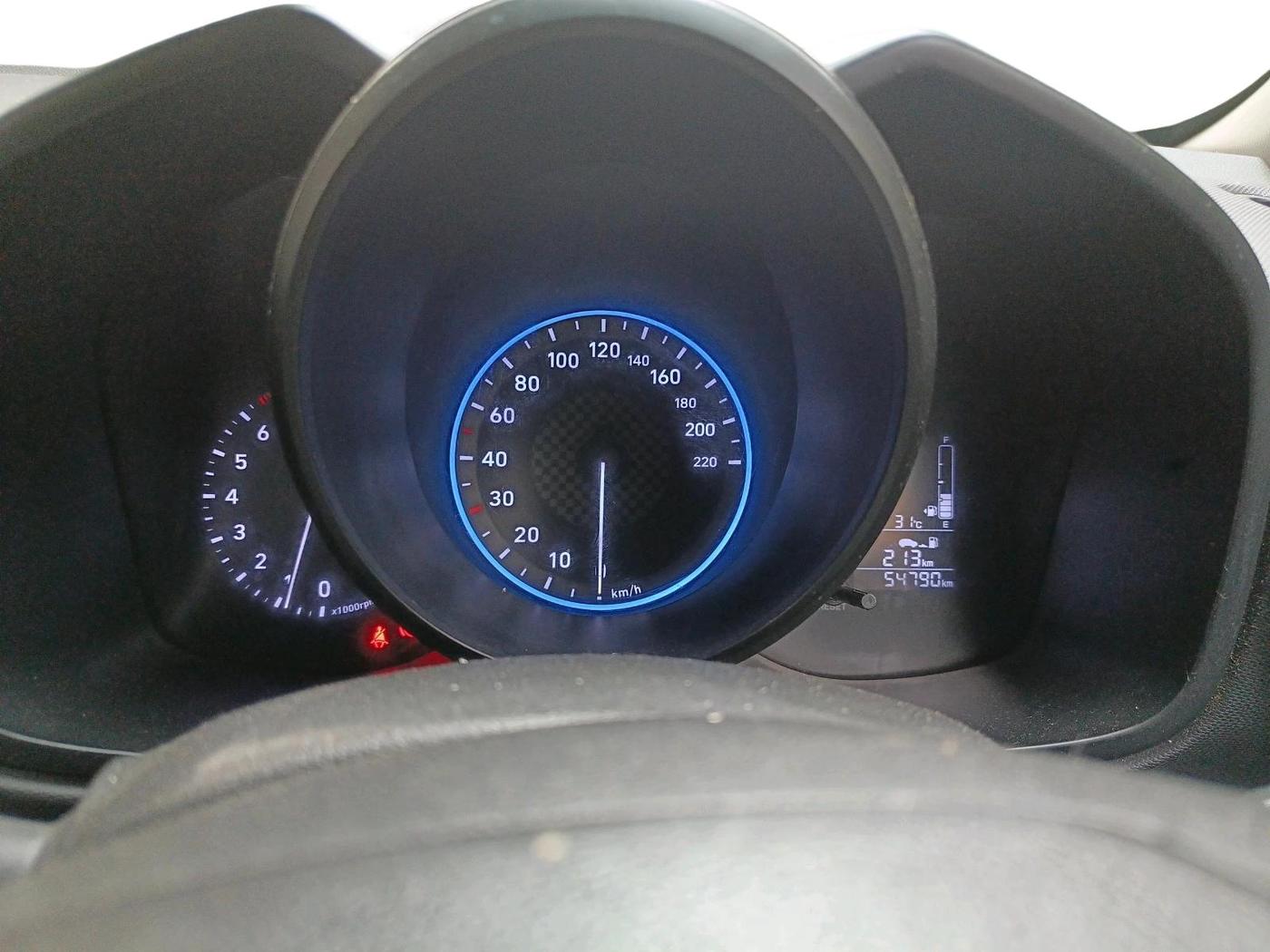 2021 Hyundai VENUE S+ 1.2, Petrol, Manual, 54,790 km, interior