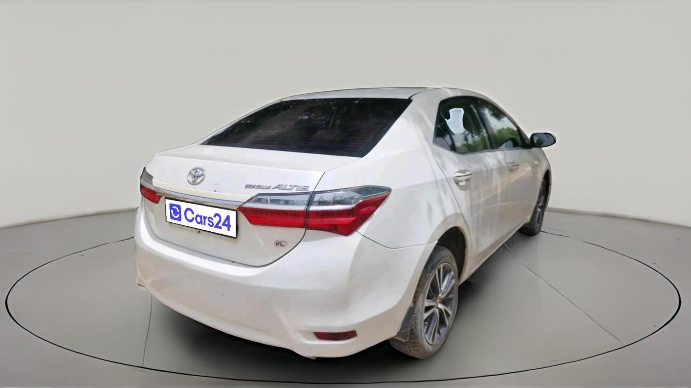 2017 Toyota Corolla Altis VL CVT PETROL, Petrol, Automatic, 1,02,751 km, exterior